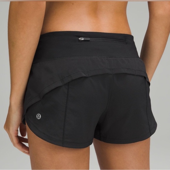 Lululemon Speed Up Short LR *2.5" lined - Picture 3 of 4
